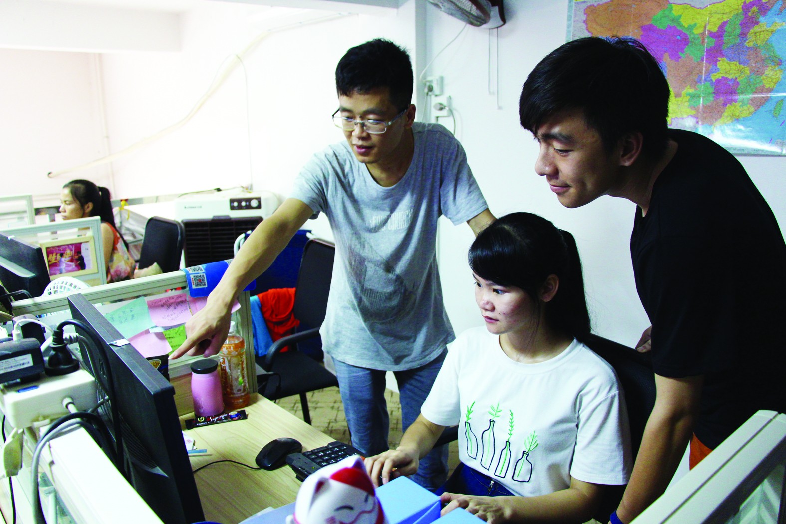 挖掘機(jī)配件