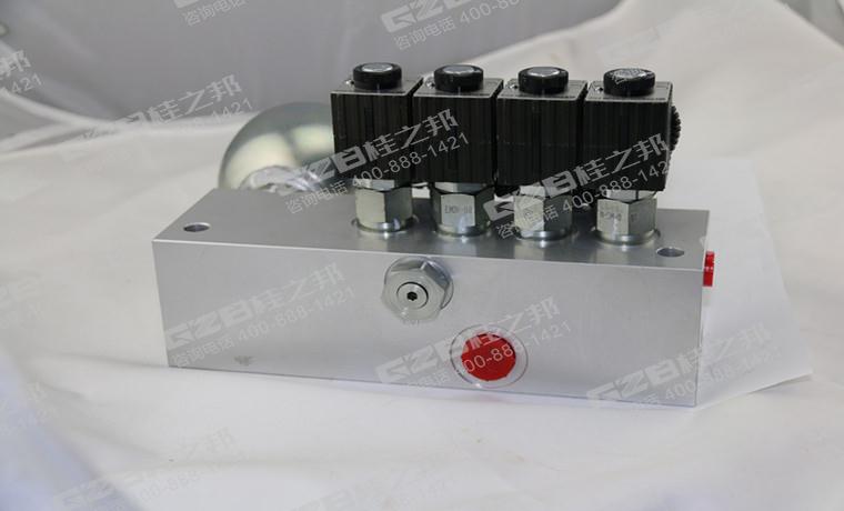 三一挖掘機(jī)配件批發(fā),挖掘機(jī)配件網(wǎng)