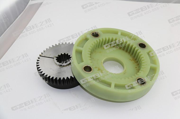 柳工挖掘機聯(lián)軸器