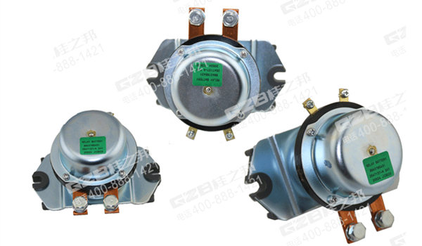 三一挖掘機(jī)電池繼電器